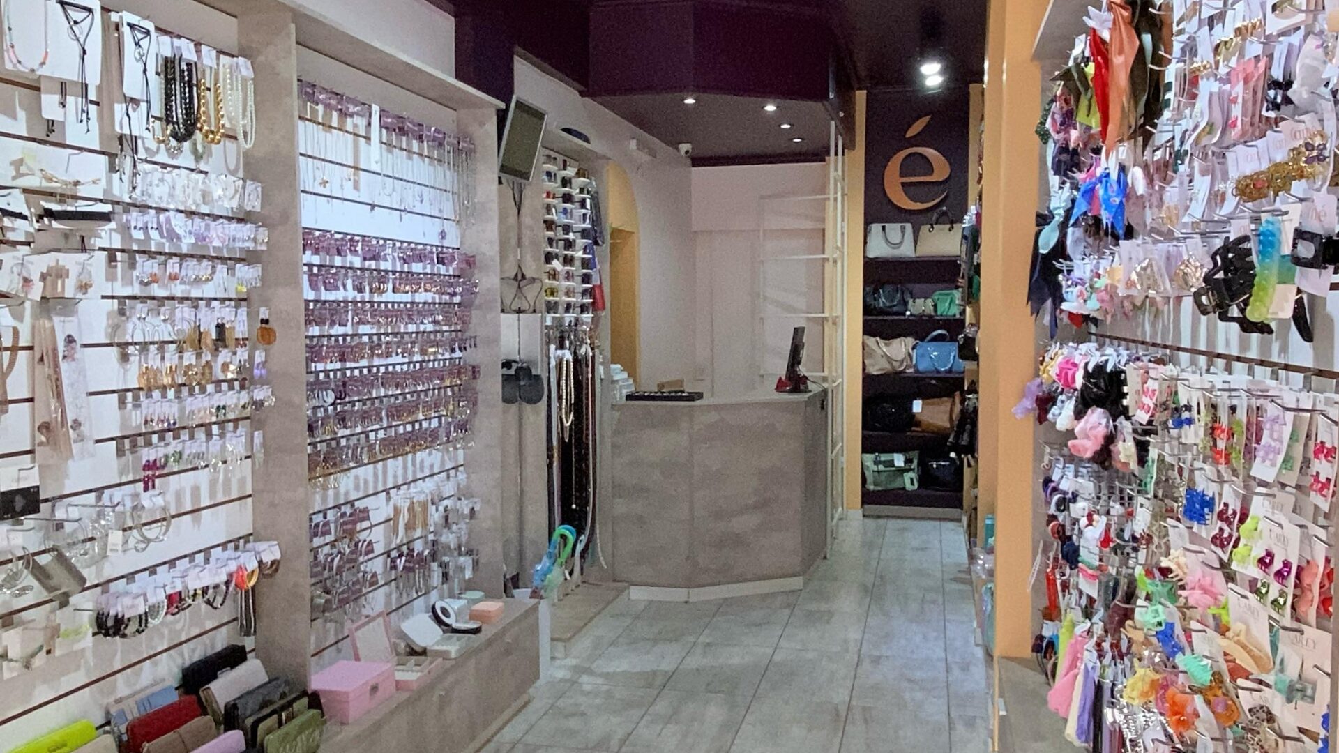 10% off en cualquier compra abonando en efectivo/transferencia
